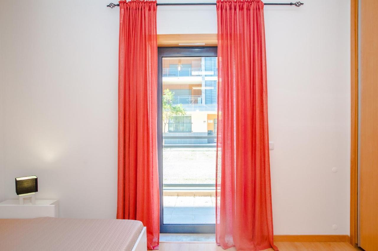 2Bed With Rooftop Pool In Marina Village - Olhao Olhão Exterior foto